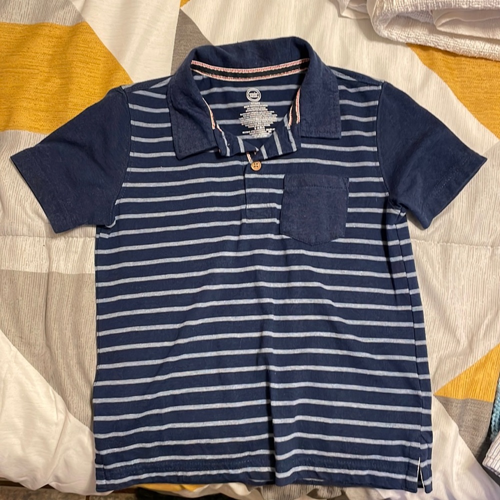 Bundle of 2 Dress Shirts